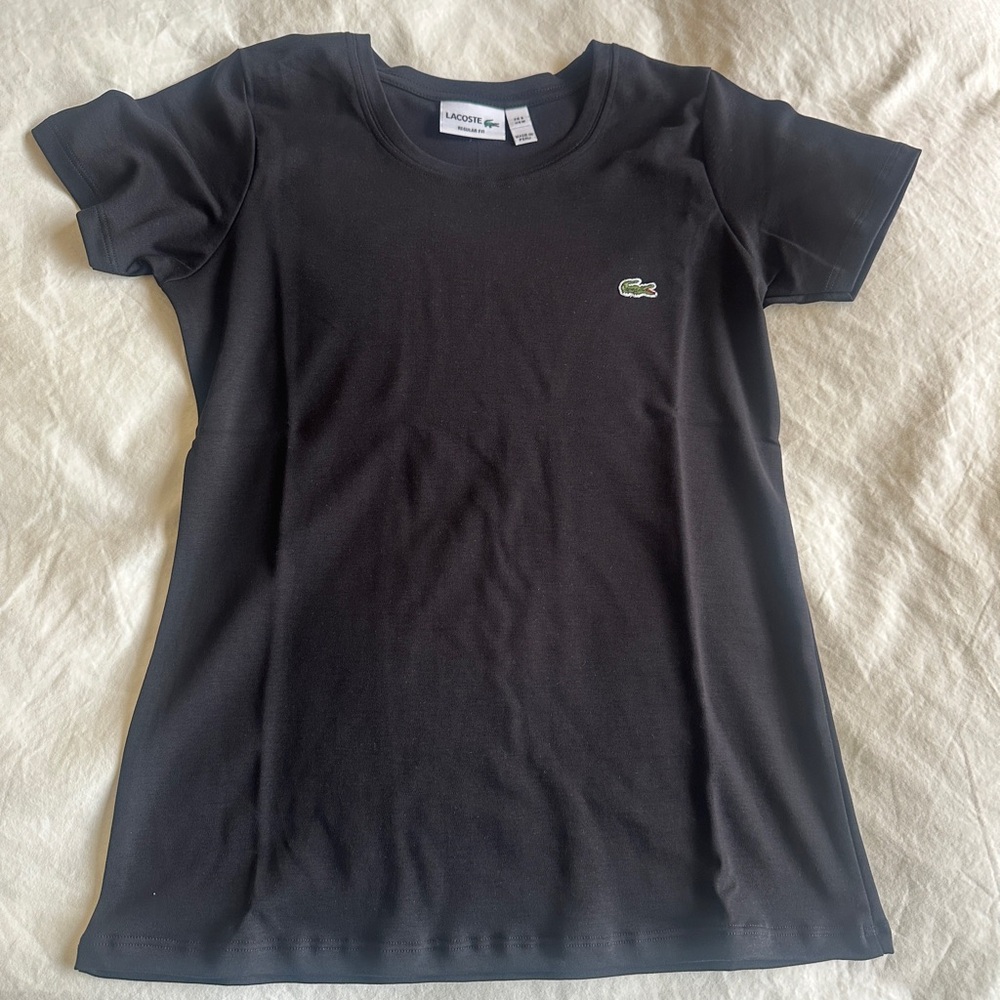 Lacoste women size Medium in dark blue embroidered logo cotton t-shirt